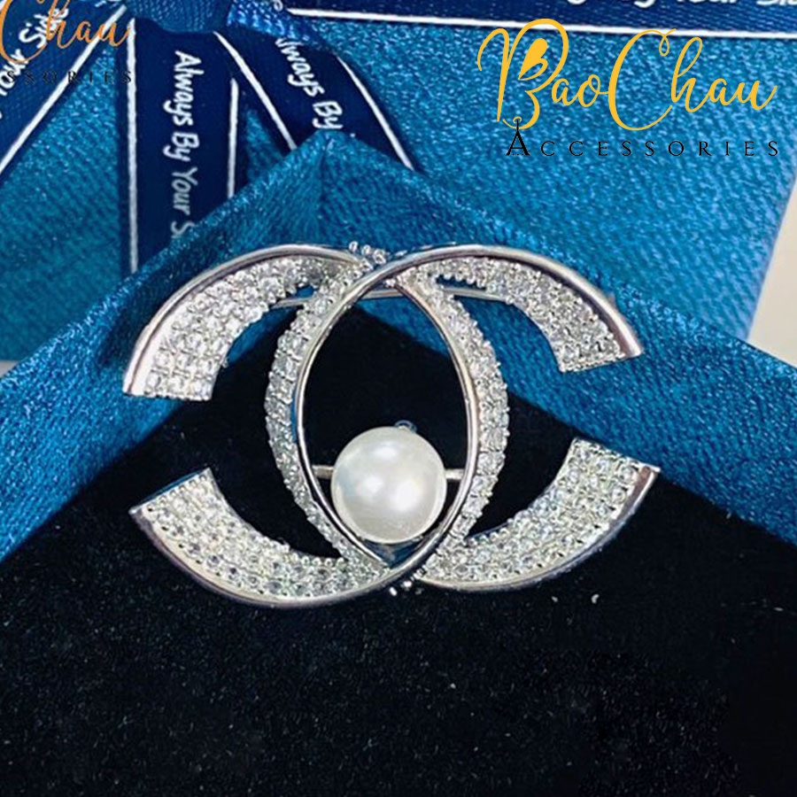Phụ Kiện Cài Áo Chanel Tô Điểm Vẻ Đẹp Phái Nữ Cài Như Nào Cho đẹp #14 Phụ Kiện Cài Áo Chanel Tô Điểm Vẻ Đẹp Phái Nữ Cài Như Nào Cho đẹp